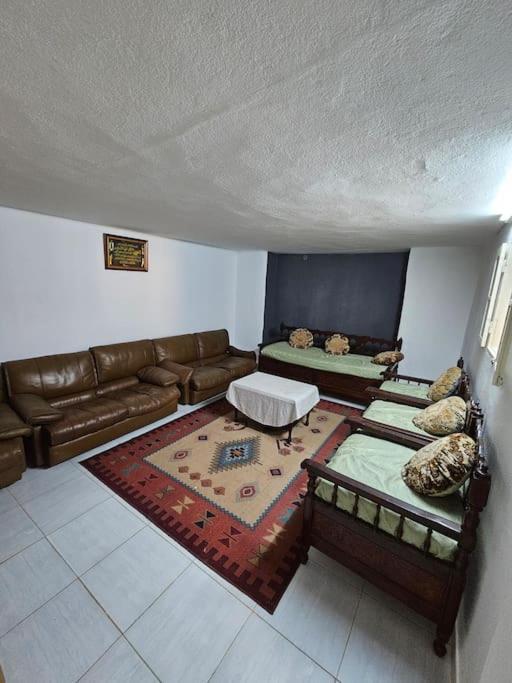 Hadhri Appartement توزر المظهر الخارجي الصورة